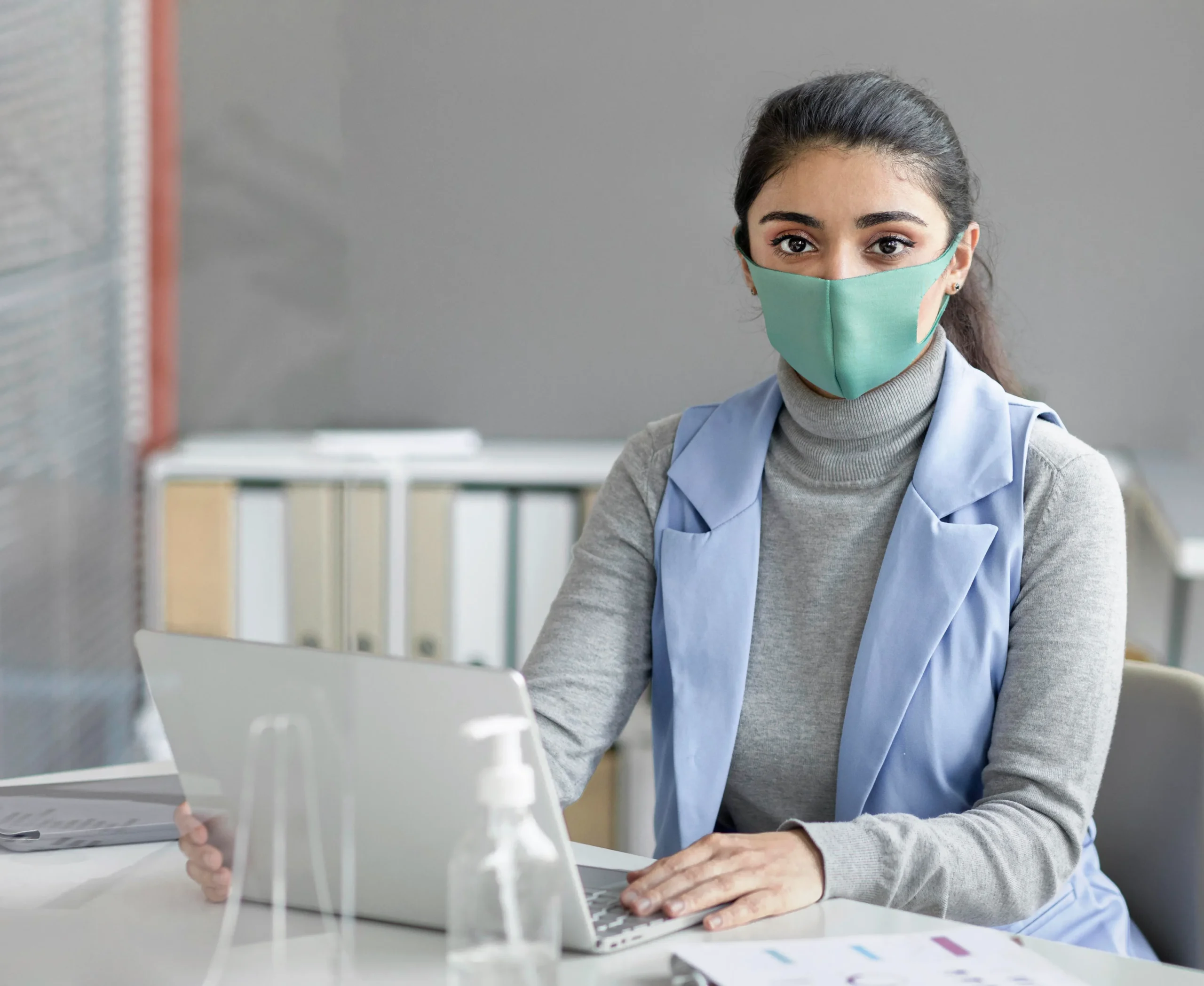 AI in pharma supporting drug discovery, molecule design, and clinical development.